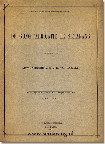 Omslag boek: DE GONG-FABRICATIE te SEMARANG.